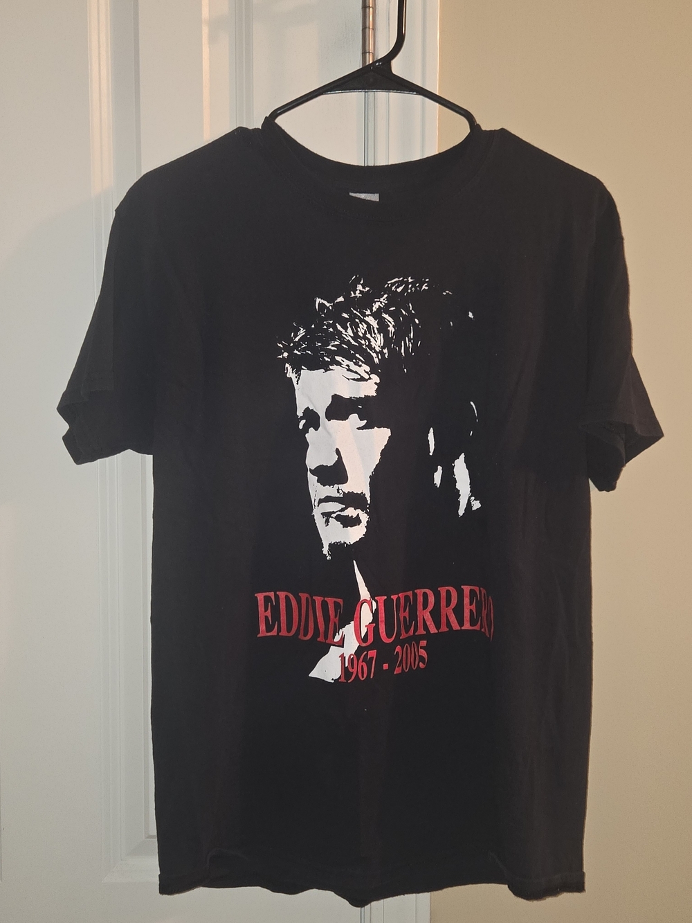 Source Unknown Black Graphic Eddie Guerrero Tribute Tee with Red Lettering